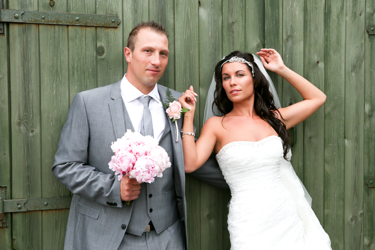 Wedding Photography at The Three Horseshoes